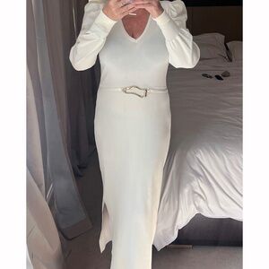 River Island Knit white dress with Gold buckle Size 12